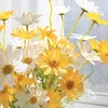 20,8 pouces artificielles fleurs de fleurs de soie en soie fausses fleurs fausses sombres plantes bouquet avec tiges marguerite blanche artificielle pour table centrale de table