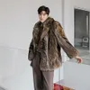Designer hiver hommes col de fourrure Imitation raton laveur herbe manteau loup Sable cheveux mi longueur 99S7