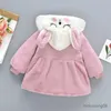 Robes de fille 2pcs / set mignon oreille de lapin pour bébé fille hiver chaud épaissir enfants veste tendance belle enfant coton manteau enfant vêtements pardessus