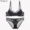 BRAS SETTS VIT SOLA BH SET SEXY Underwear Plus Size C D E Cup Breattable Brassiere broderi Kvinnor underkläder Deep v bekvämt