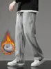 Vintermän Sweatpants Fleece Liner Sportkläder Tjock Varm raka rakspår Pants Male Thermal Velvet Trousers 240126