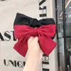 Abbigliamento per cani Copricapo portatile Moda Salute Bellezza Capelli rossi in raso per bambini adulti giapponesi Comoda clip a molla sul retro della testa