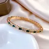 Bulgarilies Bransoletka Designer Luksusowy moda Kobiety Oryginalna jakość V Gold Light Beimu Diamond Snake w kształcie uniwersalnej klamry Mała i wszechstronna