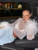 女性のTシャツハガターメッシュ毛皮の羽の穴を備えたセクシーなクロップトップTシャツティー2024秋の女性ファッションパーティー