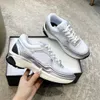 2023 Designer Scarpe sportive casual Pelle bovina da donna Mesh Splicing Sneakers di moda di lusso Primavera e autunno versatili Scarpe casual con suola spessa EUR35-41