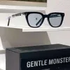 Gent Monster Luxury Designer Gentle Solglasögon Män för kvinnor Gentlemonster Classics Beach Shading UV Protection GM Glass Clear Reading Glass 270