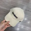 End Snapbacks Designer BB Men High Hats and Women Hat Hat B Baseball Cap 2022 Nowa haftowana gwiazda Letter Star Te same kaczki na mężczyzna i kobiety 9e4i