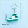 2022 Säljer ny stil Stereo Sneakers Keychains Button Pendant 3D Mini Basketball Shoes Model Soft Plastic Decoration Gift Nyckel Drop Dhzyy