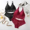 Reggiseni Set da donna Reggiseno di pizzo Intimo senza cuciture Gilet senza schienale Mutandine sexy Lingerie Bralette imbottita Slip ultrasottili Intimo femminile