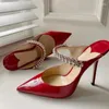 Sandálias Sexy Red Patent Leather Sapatos Cristal Embelezado Strap Pointed Toe Cut-out Mules de Salto Alto