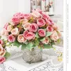 Fleurs décoratives Roses artificielles Bundle soie fausse plante verte florale Restaurant décoration Simulation fleur rétro miel violet Rose