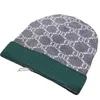 Chapeau de designer Automne et hiver nouveau chapeau de laine tricoté loisirs de plein air voyage de ski chapeau tricoté de haute qualité pour hommes et femmes Z-18