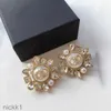 Tem selos Moda Rodada Brincos 18k Ouro Diamante Pérola Designer Mulheres Noivado Casamento Aniversário Presente Jóias de Alta Qualidade com Caixa IKTO