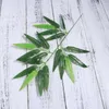 Dekorative Blumen 100pcs lebensechte Bambusblätter Gefälschte grüne Pflanzen Grün für Home Office Künstliche Bäume Dekoration Innernung