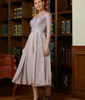 Vintage Short A-line Mother of the Bride Dress Scoop Half Sleeves Lace Appliques Chiffon Wedding Party Gowns Tea-Length Robe De Soiree Femme
