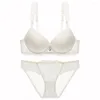 Bras set Europe Girl Sexig spetsbh -set samla justerbara underkläder för kvinnor a b c cup