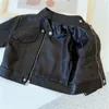 Frühling Herbst Kinder Jungen Mädchen Lederjacke Jacke Mode Hübscher Baby Reißverschluss Mantel Kinder Oberbekleidung Lederjacke 240125