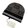 Bonnet de créateur chapeau d'hiver casquette pour hommes chapeau chaud à la mode hiver nouveau chapeau de laine tricoté chapeau tricoté de luxe W-4