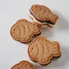 Stampi da forno Stampo per biscotti Koi sorridente Integratore alimentare per bambini Torta biscotto Strumento di macinazione pressato a mano Pesce cartone animato Timbro Emboress