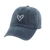 Mode Outdoor Sport Baseball Caps Voor Mannen Vrouwen Liefde Hart Borduren Cap Gewassen Katoen Vader Hoed 240125