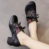 Chaussures habillées 5cm Femmes Été Rétro Authentique Designer Luxe Nouveauté Slip sur Cuir Véritable Vintage Chunky Talons Doux Semelle Élégance