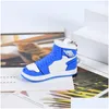 2022 Säljer Fashion Stereo Sneakers Keychains Button Pendant 2d Mini Basketball Shoes Creative Kechain Gift Key Ring Holders Handbag Dhliu