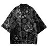 Abbigliamento etnico Nero tradizionale stampa di fiori di anacardi Kimono 2024 Arrivo Streetwear Uomo Cardigan Haori Abiti in stile giapponese Top estivi