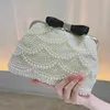 Mini-elegante Perlen-Perlen-Tasche, modische Abendessen-Clutch-Geldbörse, klassische Damen-Bankett-Handtasche für Hochzeit, Party, Abschlussball 240131