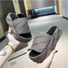 Designerskor Chunky Wedge Women Sandal Rise Tisters Paris Platform Gummisulans mocka Fashion Casual Cartoon Beach Slippers