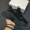 Triple s Scarpe da uomo Casual Papà Designer Vintage Plate-forme Sneakers da donna Suola trasparente Nero Bianco 17fw Glitter Donna Treno da tennis di lusso