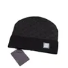 Bonnet de créateur classique automne hiver style chaud bonnet chapeau hommes et femmes mode casquette tricotée chapeaux laine extérieur chaud casquettes de crâne bonnet R-22