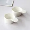 Ljushållare vita mini keramiska ljusstake med handtag stativ rökelse hållare handgjorda hembord dekoration hög kvalitet bärbar