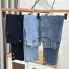 Plus storlek pojkvän svart dräneringsrörsjeans för kvinnor hög midja knappen ben öppning smal denim bomulls anklelängd rak byxor 240129