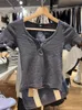 Vintage Slim randig knapp Tees Women Casual Round Neck Summer Short Sleeve Crop Top Chic Y2K Streetwear Classic Cotton T-Shirt 240125