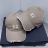 Top Designer Hat Casquette Luxe unisexe Impression géométrique solide adaptée aux caractéristiques de la toile de ferme Sac à poussière pour hommes Retour rapide à la mode Sunny Chapeaux pour hommes et femmes