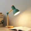 Creative Nordic Table Lamp Wooden Art LED Turn Head Simple Bedside Desk LightEye Protection Reading Bedroom Study 240125