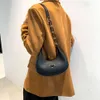 Lazer viajante inverno nova bolsa crossbody simples para mulheres 2024 78% de desconto no atacado da loja