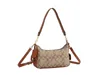 Sac de designer pour femmes Sac à bandoulière blanc Tabby Sacs Luxurys Sac à main Fourre-tout Baguette en cuir Sac en relief Miroir Qualité Crossbody Fashion Sac d'enveloppe