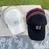 Projektant baseballowy haftowany czapka baseballowa damska Summer Casual All Sun Hat Retro klasyczny szal kobiet izlg