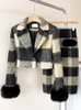 Arbetsklänningar UCXQ Temperament Black White Plaid Furry Cuff Woolen Coat Women Winter 2024 Autumn Elegant High midja midi kjol Tvådelar uppsättningar