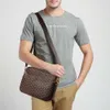 فاخرة ذات علامات تجارية عالية الجودة من الجلد المربع المربع عبر الكتف Crossbody Designer Man Brand Messenger Facs for Men