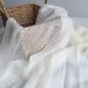 Écharpe 100% pure laine blanc pur 80 écharpe blanche faite à la main avec teinture plan et col wam pour l'automne et l'hiver, les prix varient de 35 à 235 Sculpture fine de fibres ultrafines