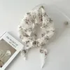 Foulards femmes mousseline de soie florale petite écharpe carrée impression Wrap Foulard printemps foulard cravate bricolage mode mouchoir cou maigre