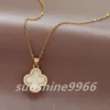 Colliers plaqués or fleurs de créateur trèfle à quatre feuilles Cleef pendentif à la mode collier bijoux de fête de mariage Gifs