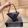 Sac Stray pour femme Sacs à bandoulière pour femme Sacs à bandoulière en matériau de qualité supérieure Style de mode Doux et bon au toucher Mode Trian214N