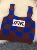 Tanks pour femmes Heliar Femmes Lettrage "IFIK" Femelle Dos Nu Crop Top Tricoté Solide Streetwear Tops D'été Irrégulière Réservoir À Carreaux