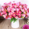 Dekorative Blumen, Café-Simulation, Seiden-Gänseblümchen-Blumenstrauß, Restaurant-Dekoration, künstliche Blume, orangefarbene Gänseblümchen, florale grüne Pflanze