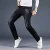 Designer di jeans maschile 2021 ricamato jeans caldi jeans pantaloni slim fit maschile maschile coreano nero m8ib