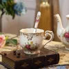 Porcelanowe filiżanki herbaty z kości słoniowej i spodki Rose z łyżką kubek kawy Vintage kwiatowe Chiny 250 ml na imprezę 240130