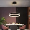 Kroonluchters Slaapkamerkroonluchter Postmoderne minimalistische holle kunstlamp Creatieve studeerkamer Eetkamerverlichting in Italiaanse stijl